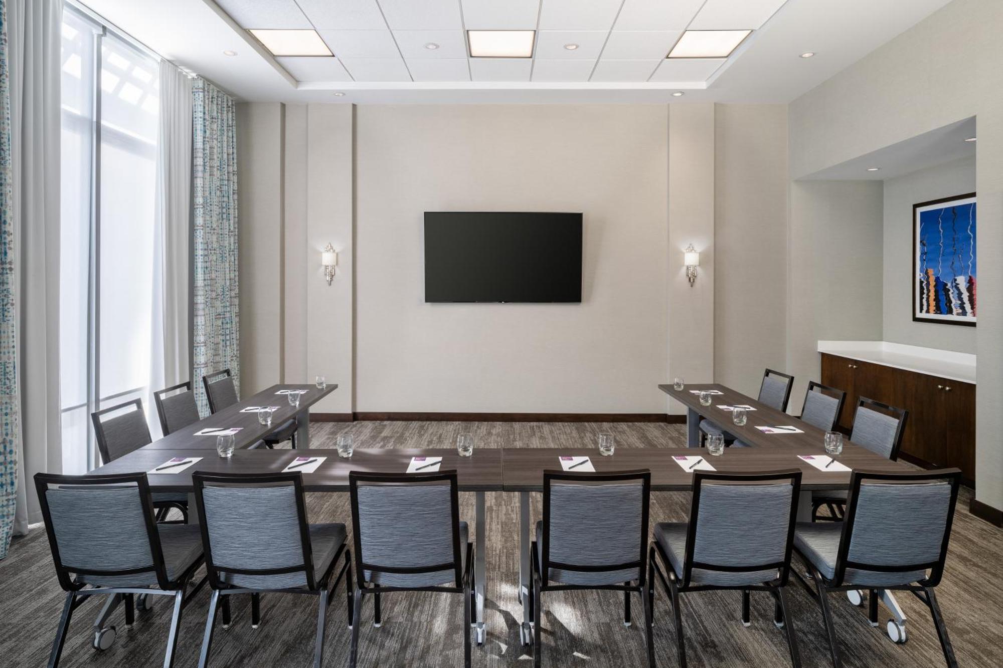 Hyatt Place West Palm Hotel