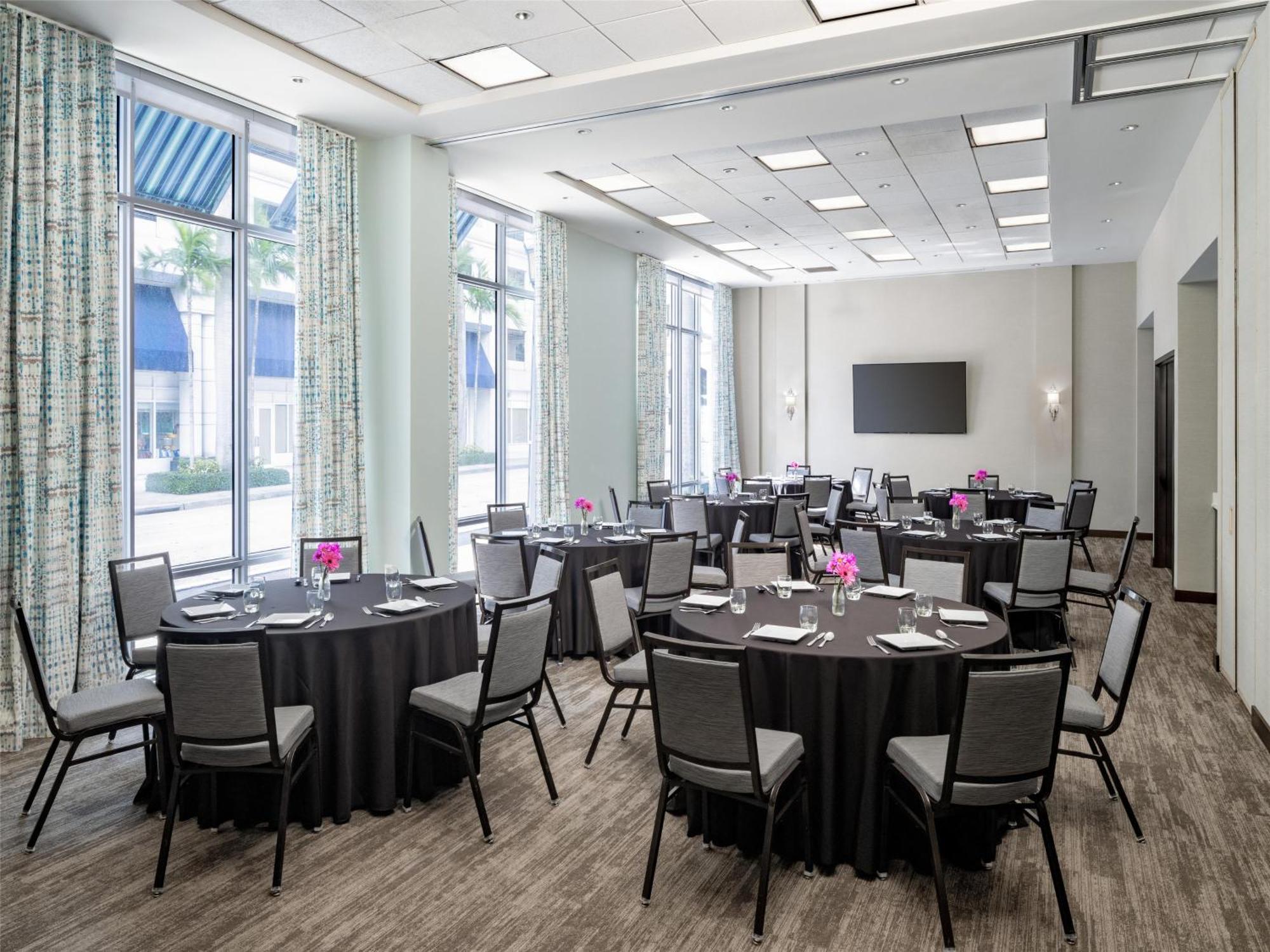 Hyatt Place West Palm Hotel